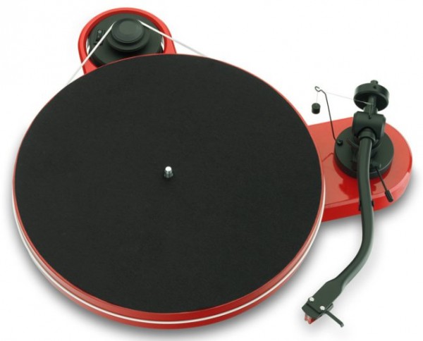 Pro-Ject RPM 1.3 Genie (Ortofon 2M Red)