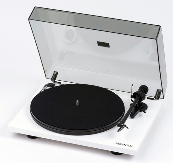 Pro-Ject Essential III SB ( Ortofon OM10 )