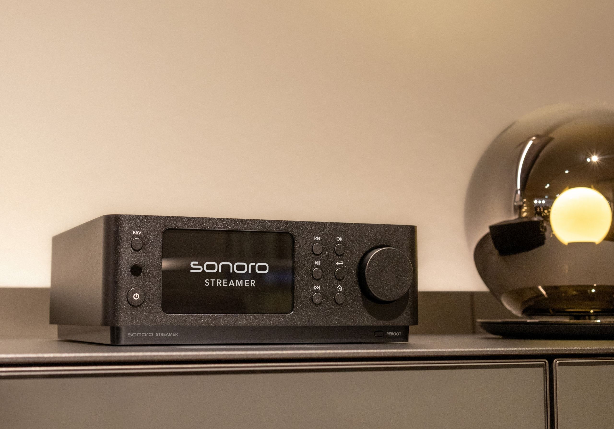 sonoro STREAMER Hi-Res Netzwerk-Streamer