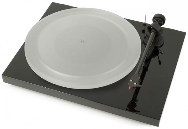 Pro-Ject Debut Carbon DC Esprit (Ortofon 2M Red)