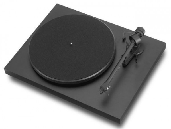 Pro-Ject Debut III (MM-Tonabnehmer Ortofon OM 5E)